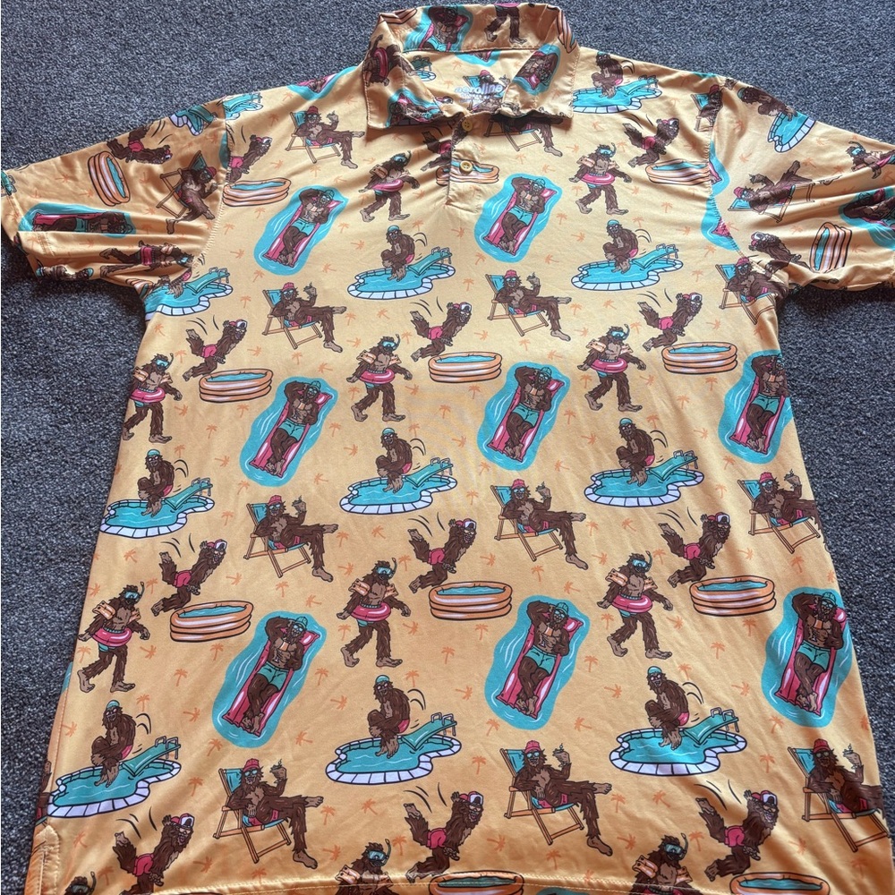 Mens Sz XL Aeroline fitness gear yellow button up shirt Bigfoot all over party